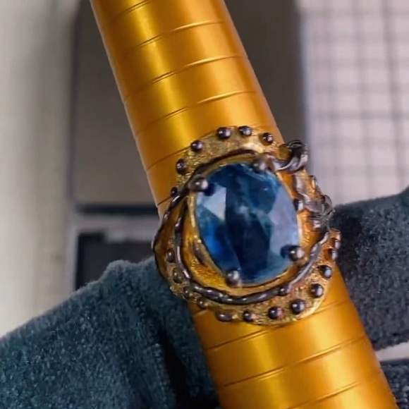 Mood - Picture 8 of 12